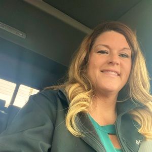 Meet your Posher, Jenny